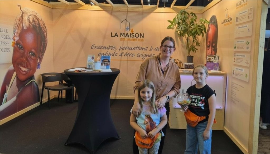 À la Foire du Valais, sur le stand de La Maison, l’engagement d’Amanda se vit en famille.